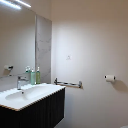 Le Loria - T3 Vue Avec Piscine *