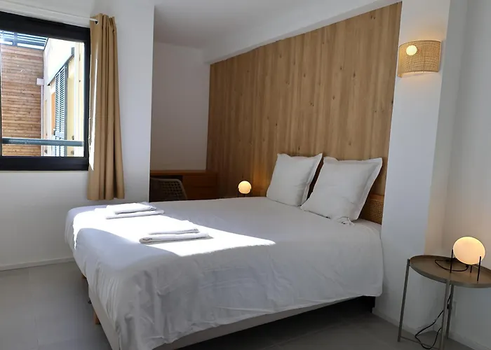 Appt T2 Vue Avec Piscine *